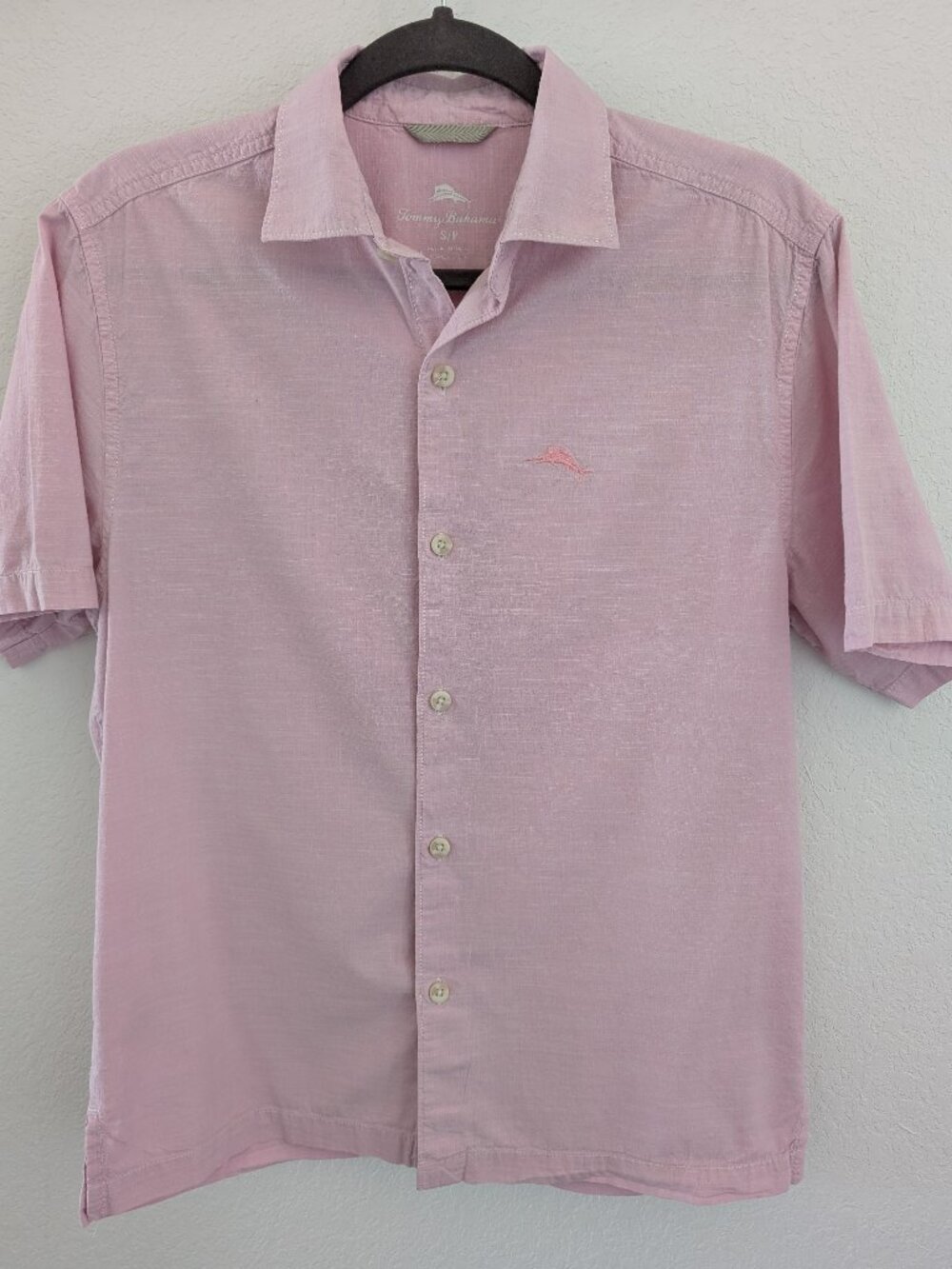 Tommy Bahama Men’s Short Sleeve 100% Cotton Button Down Shirt Size Small (Pink)